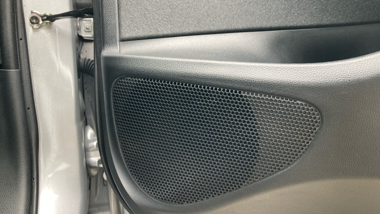 Toyota Yaris Cross 1.5 Hybrid Design 5dr CVT Hybrid Estate